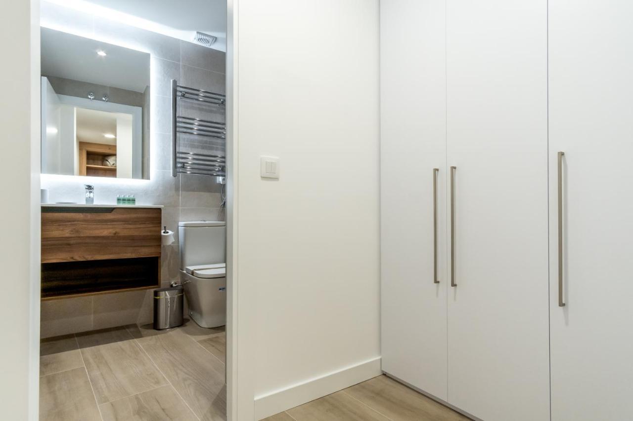 Modern And Bright- 2 Bd 2 Bth - Center Apartment Мадрид Екстериор снимка