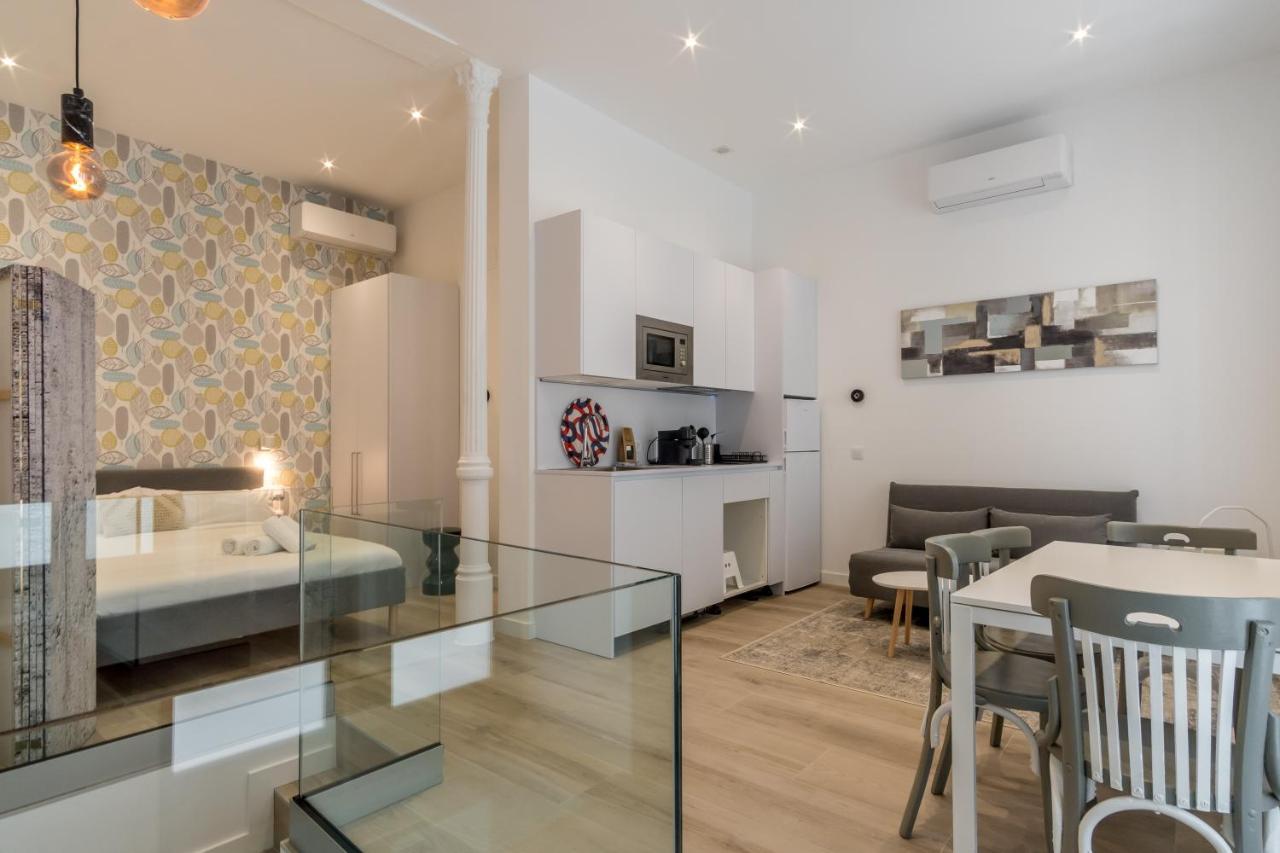 Modern And Bright- 2 Bd 2 Bth - Center Apartment Мадрид Екстериор снимка