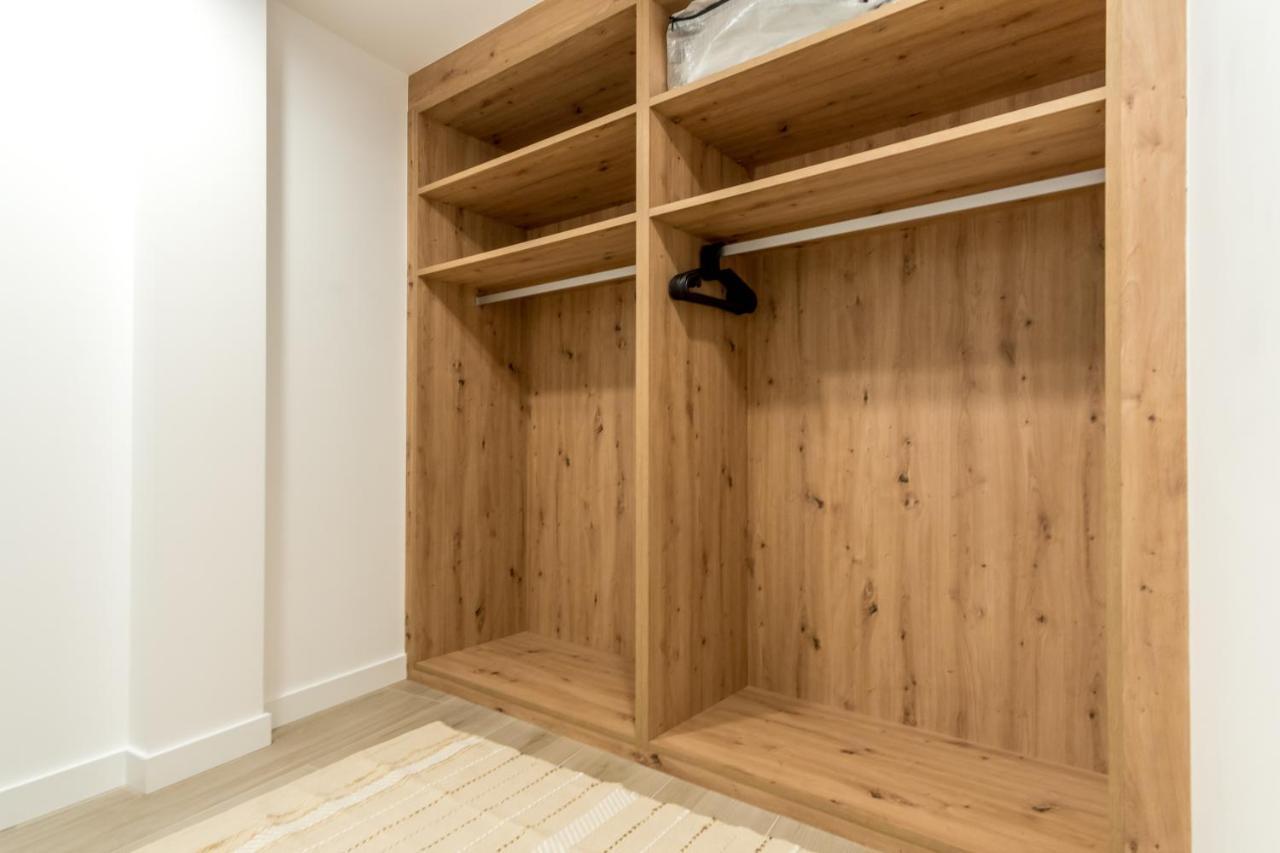 Modern And Bright- 2 Bd 2 Bth - Center Apartment Мадрид Екстериор снимка